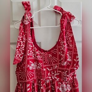 House Of Harlow 1960 Revolve medium sundress red floral linen